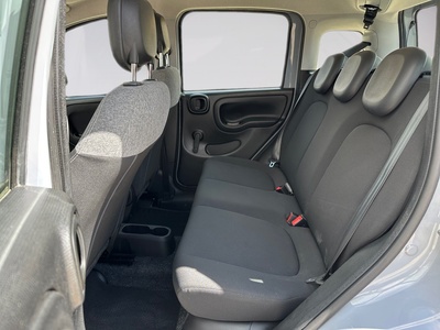 Fiat Panda 1.0 Hybrid GSE 51 kW (70 CV) 12 Fiat Panda 1.0 Hybrid GSE 51 kW (70 CV) 12