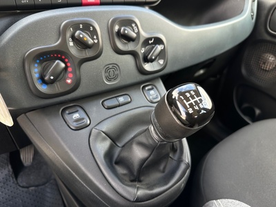 Fiat Panda 1.0 Hybrid GSE 51 kW (70 CV) 14 Fiat Panda 1.0 Hybrid GSE 51 kW (70 CV) 14