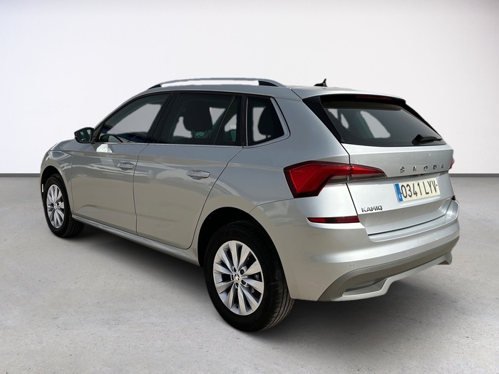 Skoda Kamiq 1.0 TSI Emotion DSG 81 kW (110 CV) Vehículo usado en Madrid Skoda Kamiq 1.0 TSI Emotion DSG 81 kW (110 CV) Vehículo usado en Madrid