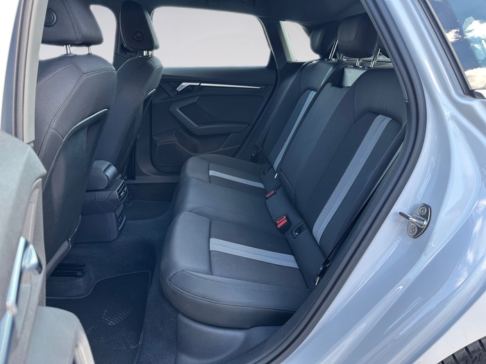 Audi A3 Sportback Advanced 30 TFSI 81 kW (110 CV) S tronic Vehículo usado en Madrid Audi A3 Sportback Advanced 30 TFSI 81 kW (110 CV) S tronic Vehículo usado en Madrid