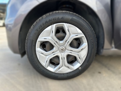 Renault Twingo 1.0 48 kW (65 CV) 13 Renault Twingo 1.0 48 kW (65 CV) 13