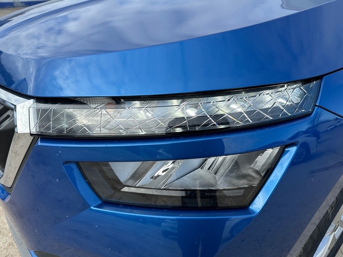 Skoda Kamiq 1.0 TSI Ambition DSG 81 kW (110 CV) Vehículo usado en Madrid Skoda Kamiq 1.0 TSI Ambition DSG 81 kW (110 CV) Vehículo usado en Madrid