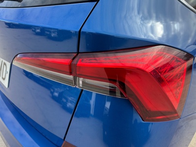 Skoda Kamiq 1.0 TSI Ambition DSG 81 kW (110 CV) 17 Skoda Kamiq 1.0 TSI Ambition DSG 81 kW (110 CV) 17