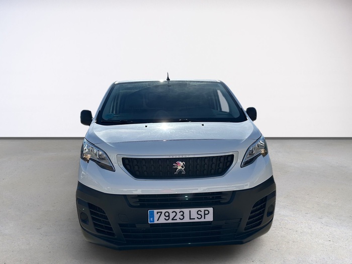 Peugeot Expert Furgon BlueHDi 120 S&S Pro Standard 88 kW (120 CV) Vehículo usado en Madrid Peugeot Expert Furgon BlueHDi 120 S&S Pro Standard 88 kW (120 CV) Vehículo usado en Madrid