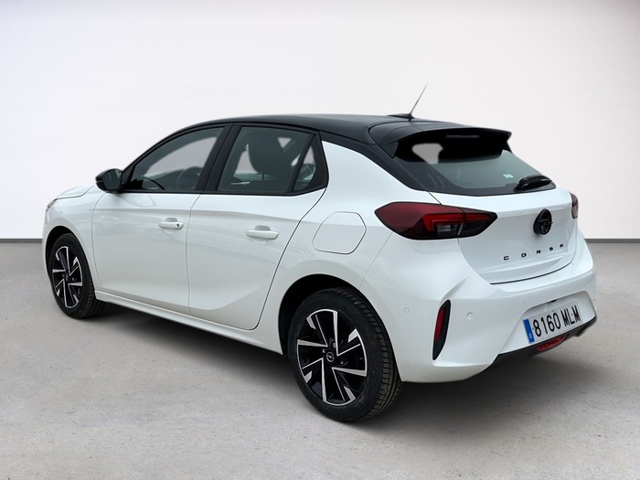 Opel Corsa 1.2T XHL GS 74 kW (100 CV) Vehículo usado en Madrid Opel Corsa 1.2T XHL GS 74 kW (100 CV) Vehículo usado en Madrid