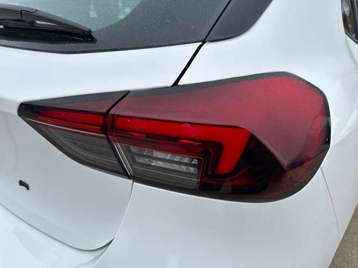 Opel Corsa 1.2T XHL GS 74 kW (100 CV) Vehículo usado en Madrid Opel Corsa 1.2T XHL GS 74 kW (100 CV) Vehículo usado en Madrid