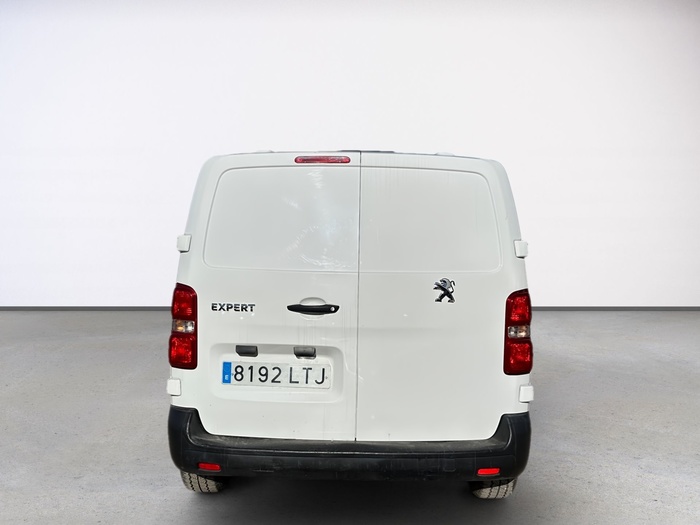 Peugeot Expert Furgon BlueHDi 120 S&S Pro Standard 88 kW (120 CV) Vehículo usado en Madrid Peugeot Expert Furgon BlueHDi 120 S&S Pro Standard 88 kW (120 CV) Vehículo usado en Madrid