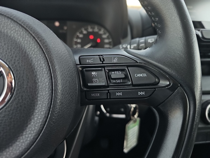 Toyota Yaris 1.5 S-Edition 92 kW (125 CV) Vehículo usado en Madrid Toyota Yaris 1.5 S-Edition 92 kW (125 CV) Vehículo usado en Madrid