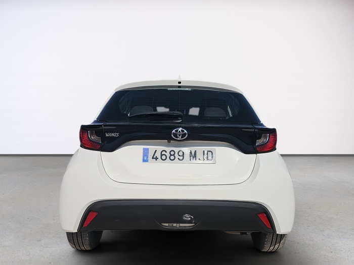 Toyota Yaris 1.5 S-Edition 92 kW (125 CV) Vehículo usado en Madrid Toyota Yaris 1.5 S-Edition 92 kW (125 CV) Vehículo usado en Madrid