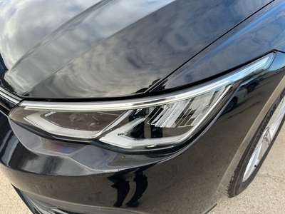 Volkswagen Golf Life 1.5 TSI 96 kW (130 CV) 16 Volkswagen Golf Life 1.5 TSI 96 kW (130 CV) 16