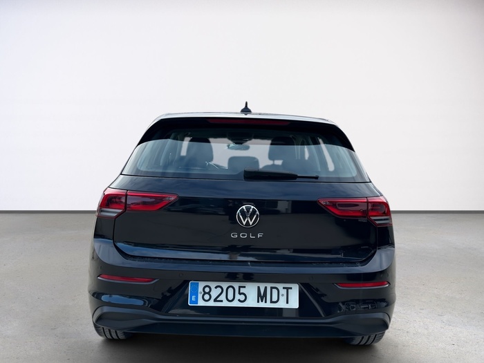 Volkswagen Golf Life 1.5 TSI 96 kW (130 CV) Vehículo usado en Madrid Volkswagen Golf Life 1.5 TSI 96 kW (130 CV) Vehículo usado en Madrid