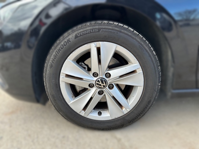 Volkswagen Golf Life 1.5 TSI 96 kW (130 CV) Vehículo usado en Madrid Volkswagen Golf Life 1.5 TSI 96 kW (130 CV) Vehículo usado en Madrid