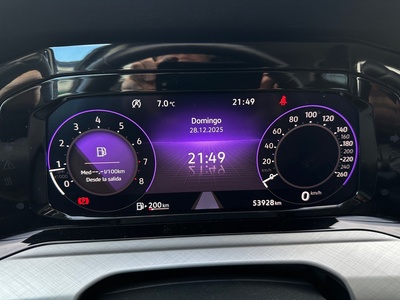 Volkswagen Golf Life 1.5 TSI 96 kW (130 CV) 10 Volkswagen Golf Life 1.5 TSI 96 kW (130 CV) 10