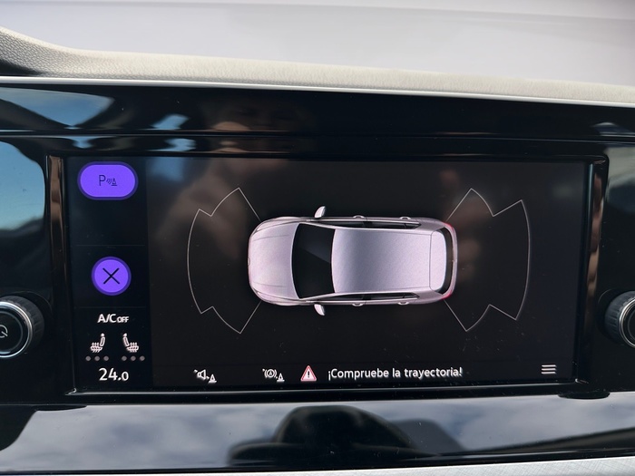 Volkswagen Golf Life 1.5 TSI 96 kW (130 CV) Vehículo usado en Madrid Volkswagen Golf Life 1.5 TSI 96 kW (130 CV) Vehículo usado en Madrid