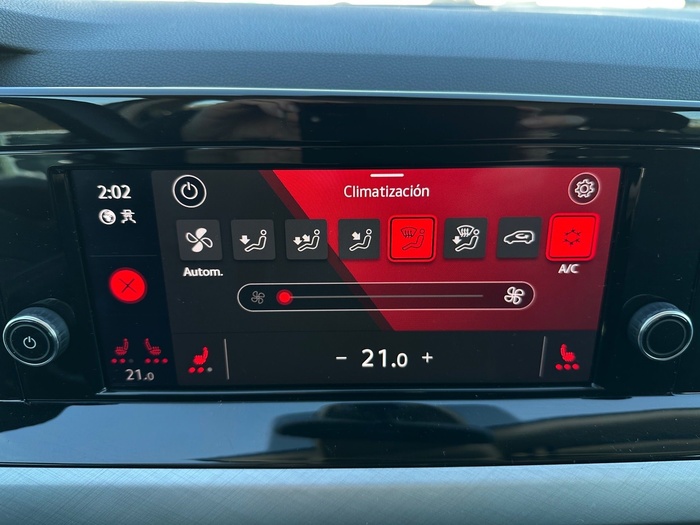 Volkswagen Golf Life 1.5 TSI 96 kW (130 CV) Vehículo usado en Madrid Volkswagen Golf Life 1.5 TSI 96 kW (130 CV) Vehículo usado en Madrid