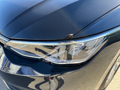 Volkswagen Golf Life 1.5 TSI 96 kW (130 CV) 16 Volkswagen Golf Life 1.5 TSI 96 kW (130 CV) 16