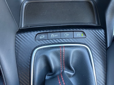 MG ZS 1.5 Comfort 78 kW (106 CV) 20 MG ZS 1.5 Comfort 78 kW (106 CV) 20