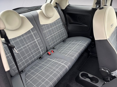 Fiat 500 1.0 6v GSE Lounge 51 kW (70 CV) 12 Fiat 500 1.0 6v GSE Lounge 51 kW (70 CV) 12