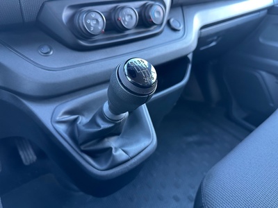 Renault Trafic Furgon Furgon L1H1 Blue dCi 81 kW (110 CV) 14 Renault Trafic Furgon Furgon L1H1 Blue dCi 81 kW (110 CV) 14