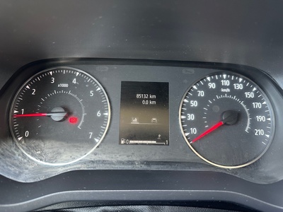 Renault Trafic Furgon L1H1 Blue dCi 81 Kw (110 CV) 10 Renault Trafic Furgon L1H1 Blue dCi 81 Kw (110 CV) 10