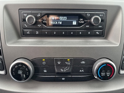 Ford Transit Custom Furgon 2.0 TDCI MHEV 280 L1 Trend 96 kW (130 CV) 15 Ford Transit Custom Furgon 2.0 TDCI MHEV 280 L1 Trend 96 kW (130 CV) 15