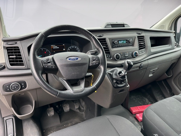 Ford Transit Custom Furgon 2.0 TDCI MHEV 280 L1 Trend 96 kW (130 CV) Vehículo usado en Madrid Ford Transit Custom Furgon 2.0 TDCI MHEV 280 L1 Trend 96 kW (130 CV) Vehículo usado en Madrid