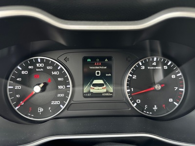 MG ZS 1.5 Comfort 78 kW (106 CV) 10 MG ZS 1.5 Comfort 78 kW (106 CV) 10