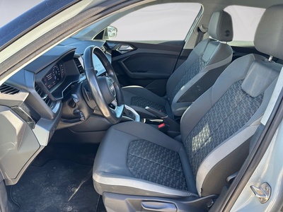 Audi A1 Sportback Adrenalin edition 30 TFSI 81 kW (110 CV) S tronic 11 Audi A1 Sportback Adrenalin edition 30 TFSI 81 kW (110 CV) S tronic 11