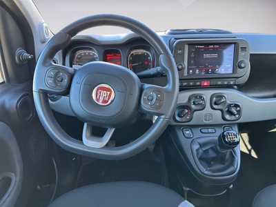 Fiat Panda 1.0 Hybrid GSE City Life 51 kW (70 CV) 9 Fiat Panda 1.0 Hybrid GSE City Life 51 kW (70 CV) 9