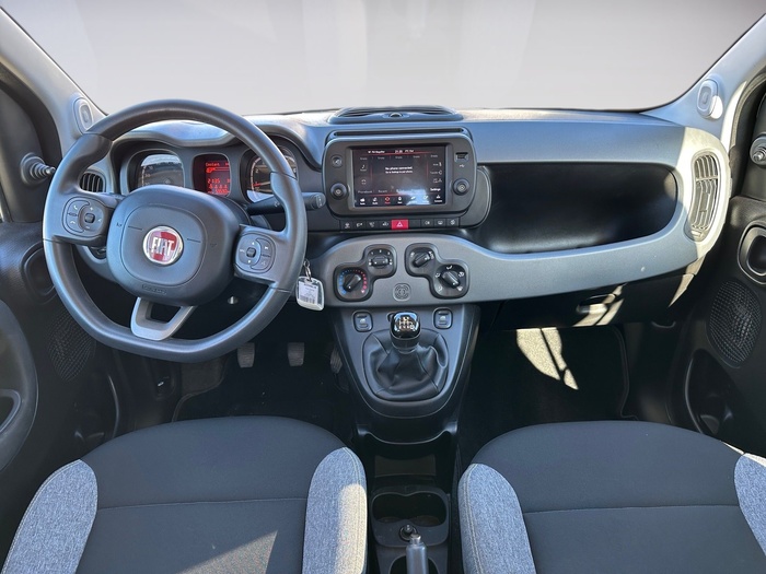 Fiat Panda 1.0 Hybrid GSE City Life 51 kW (70 CV) Vehículo usado en Madrid Fiat Panda 1.0 Hybrid GSE City Life 51 kW (70 CV) Vehículo usado en Madrid