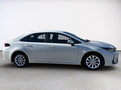 Toyota Corolla 1.5 Sedan 92 kW (125 CV) 4 Toyota Corolla 1.5 Sedan 92 kW (125 CV) 4