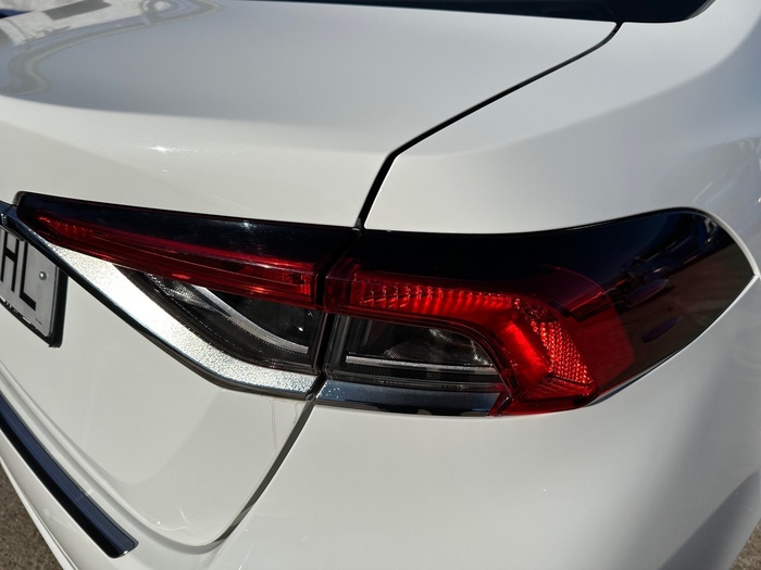 Toyota Corolla 1.5 Sedan 92 kW (125 CV) Vehículo usado en Madrid Toyota Corolla 1.5 Sedan 92 kW (125 CV) Vehículo usado en Madrid