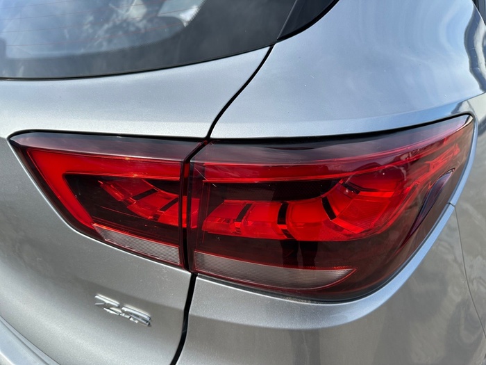 MG ZS 1.5 Comfort 78 kW (106 CV) Vehículo usado en Madrid MG ZS 1.5 Comfort 78 kW (106 CV) Vehículo usado en Madrid