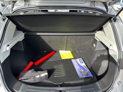 MG ZS 1.5 Comfort 78 kW (106 CV) 6 MG ZS 1.5 Comfort 78 kW (106 CV) 6