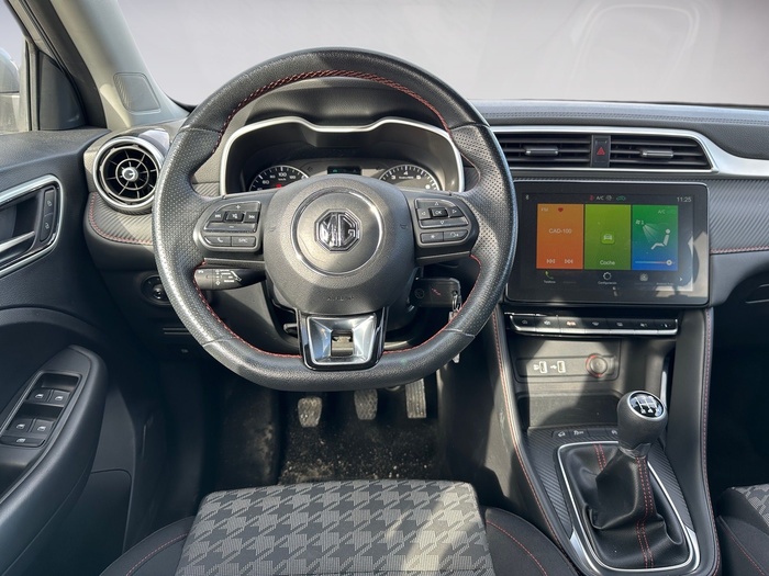 MG ZS 1.5 Comfort 78 kW (106 CV) Vehículo usado en Madrid MG ZS 1.5 Comfort 78 kW (106 CV) Vehículo usado en Madrid