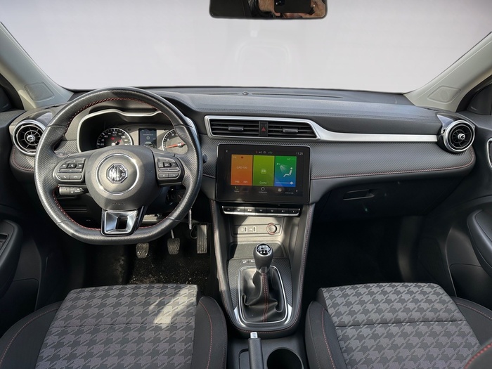 MG ZS 1.5 Comfort 78 kW (106 CV) Vehículo usado en Madrid MG ZS 1.5 Comfort 78 kW (106 CV) Vehículo usado en Madrid