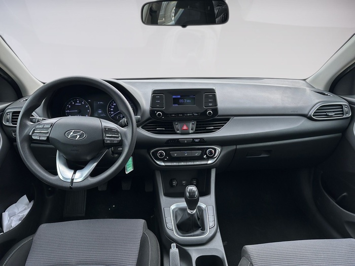 Hyundai i30 1.5 DPI Klass SLX 81 kW (110 CV) Vehículo usado en Madrid Hyundai i30 1.5 DPI Klass SLX 81 kW (110 CV) Vehículo usado en Madrid