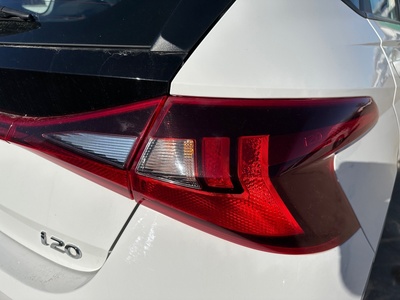 Hyundai i20 1.0 TGDI Klass 74 kW (100 CV) 17 Hyundai i20 1.0 TGDI Klass 74 kW (100 CV) 17