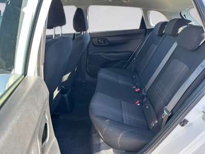 Hyundai i20 1.0 TGDI Klass 74 kW (100 CV) 12 Hyundai i20 1.0 TGDI Klass 74 kW (100 CV) 12