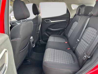 MG ZS 1.5 Comfort 78 kW (106 CV) 12 MG ZS 1.5 Comfort 78 kW (106 CV) 12