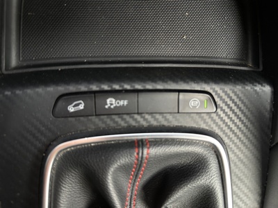 MG ZS 1.5 Comfort 78 kW (106 CV) 20 MG ZS 1.5 Comfort 78 kW (106 CV) 20