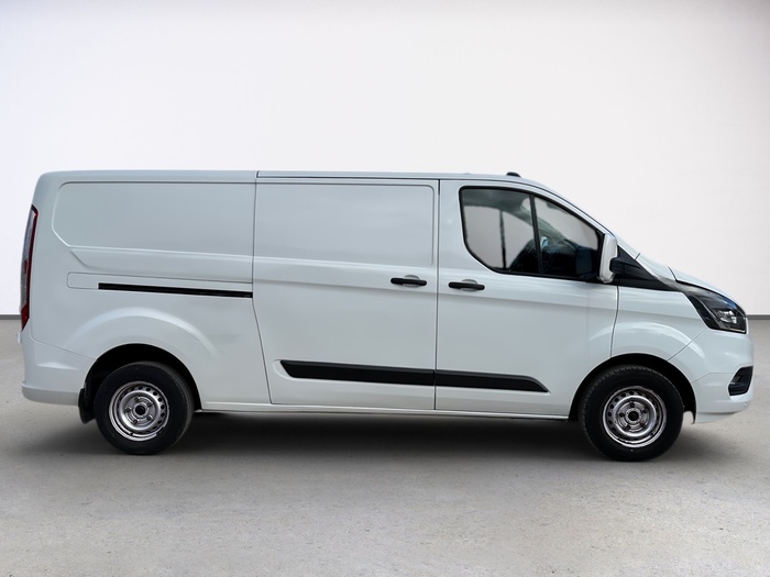 Ford Transit Custom Furgon 2.0 TDCI MHEV Limited 300 L2 96 kW (130 CV) Vehículo usado en Madrid Ford Transit Custom Furgon 2.0 TDCI MHEV Limited 300 L2 96 kW (130 CV) Vehículo usado en Madrid