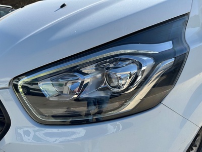 Ford Transit Custom Furgon 2.0 TDCI 300 L2 Trend 96 kW (130 CV) 16 Ford Transit Custom Furgon 2.0 TDCI 300 L2 Trend 96 kW (130 CV) 16