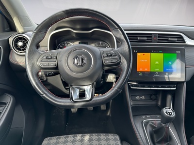 MG ZS 1.5 Comfort 78 kW (106 CV) 9 MG ZS 1.5 Comfort 78 kW (106 CV) 9