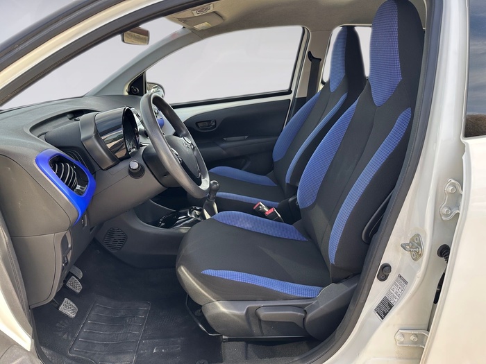 Citroen C1 VTi 72 S&S Feel 53 kW (72 CV) Vehículo usado en Madrid Citroen C1 VTi 72 S&S Feel 53 kW (72 CV) Vehículo usado en Madrid