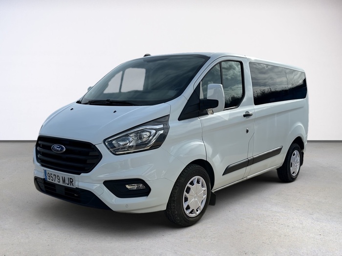 Ford Transit Custom Kombi 2.0 TDCI 320 L1 Trend 96 kW (130 CV) Vehículo usado en Madrid Ford Transit Custom Kombi 2.0 TDCI 320 L1 Trend 96 kW (130 CV) Vehículo usado en Madrid