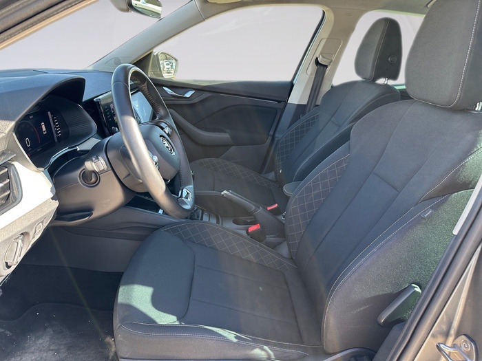 Skoda Kamiq 1.5 TSI Ambition 110 kW (150 CV) Vehículo usado en Madrid Skoda Kamiq 1.5 TSI Ambition 110 kW (150 CV) Vehículo usado en Madrid