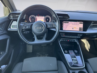 Audi A3 Sportback S line 35 TDI 110 kW (150 CV) S tronic 9 Audi A3 Sportback S line 35 TDI 110 kW (150 CV) S tronic 9