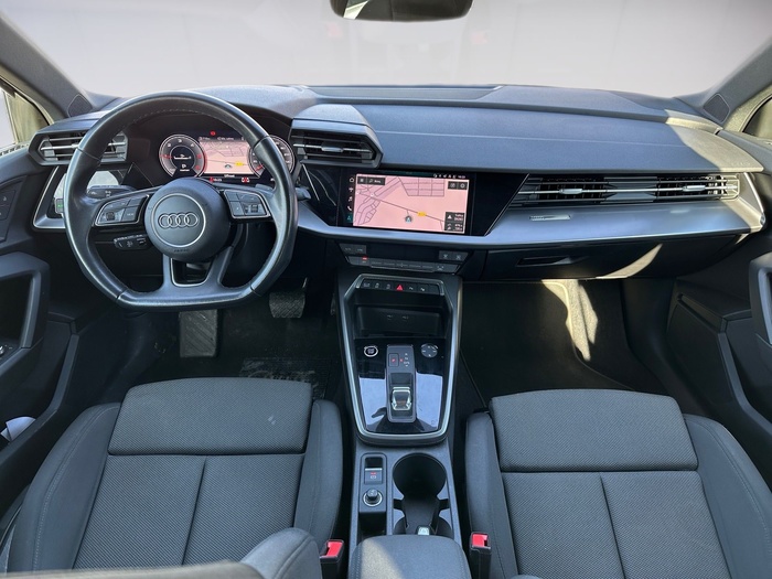 Audi A3 Sportback S line 35 TDI 110 kW (150 CV) S tronic Vehículo usado en Madrid Audi A3 Sportback S line 35 TDI 110 kW (150 CV) S tronic Vehículo usado en Madrid