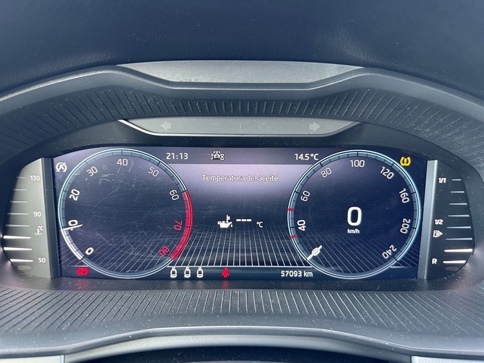 Skoda Kamiq 1.5 TSI Ambition 110 kW (150 CV) Vehículo usado en Madrid Skoda Kamiq 1.5 TSI Ambition 110 kW (150 CV) Vehículo usado en Madrid